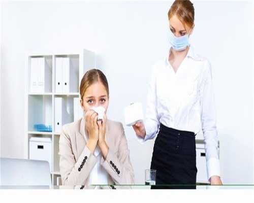 取卵当月能否进行囊胚移植？深度解析试管婴儿移植时机的选择