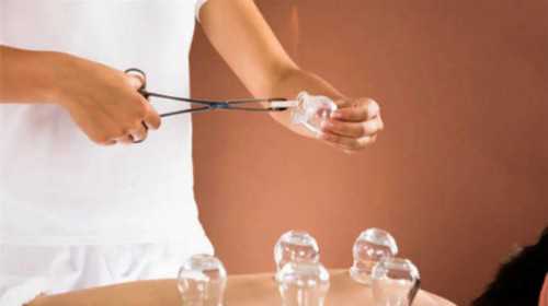 红酒对卵子质量有影响吗?解析桂枝茯苓胶囊与辅助生殖调理建议